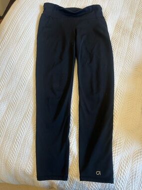 Gap Girls performance leggings. Size M.
